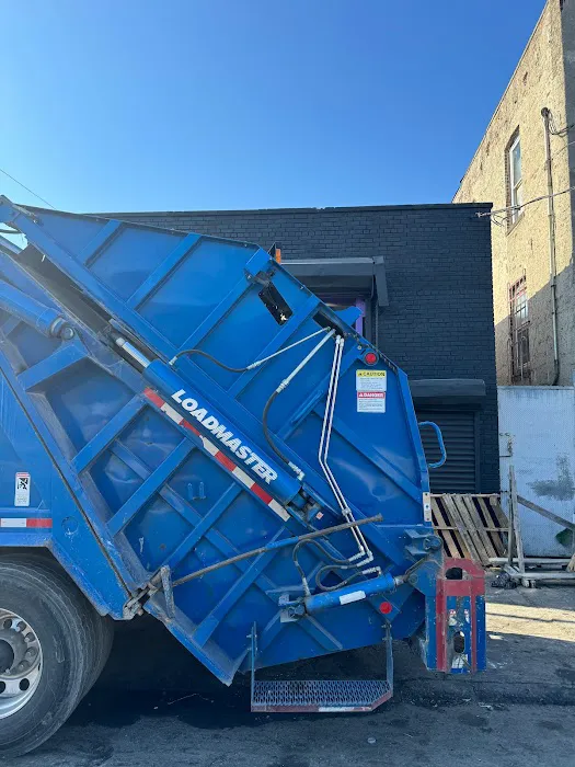 Metropolitan Loadmaster Truck Repair & Sales 7
