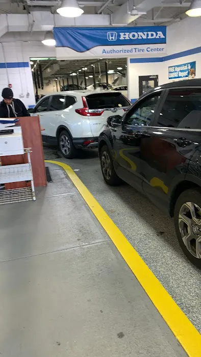 Paragon Honda Parts Center 3