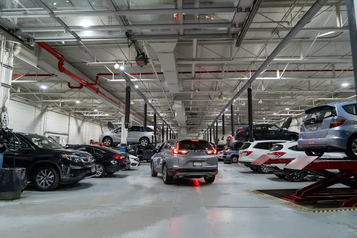 Paragon Honda Service Center 1