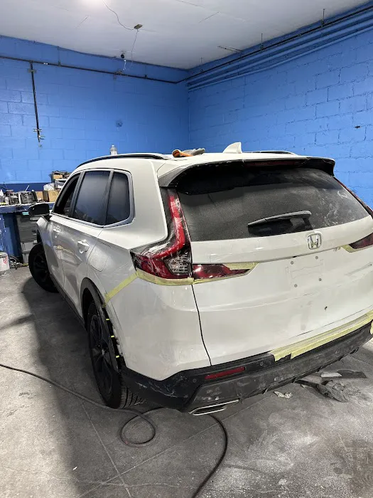 VIP AUTO SPA & COLLISION 1