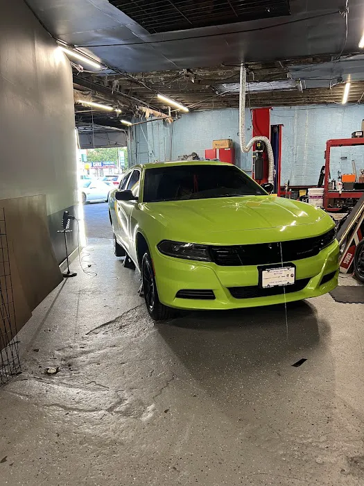 Mike's Car Stereo Tints 9