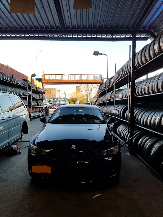 Universal Tires 9