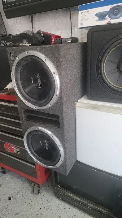 Wolf Car Audio & Security 0