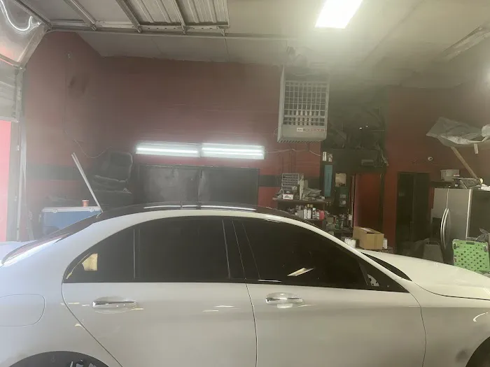 Mason E & M Auto Body 5