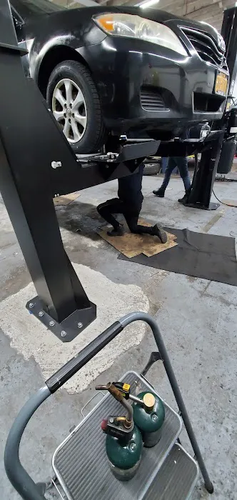 Sergio 3J Tires & Auto Repairs Inc. 0