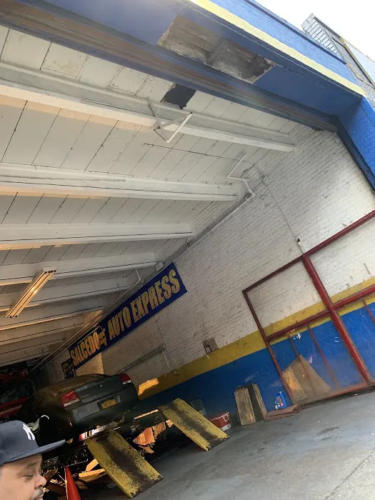 Auto Center Grand Prix 1
