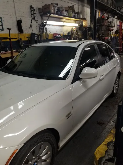 Auto Plus Center 0