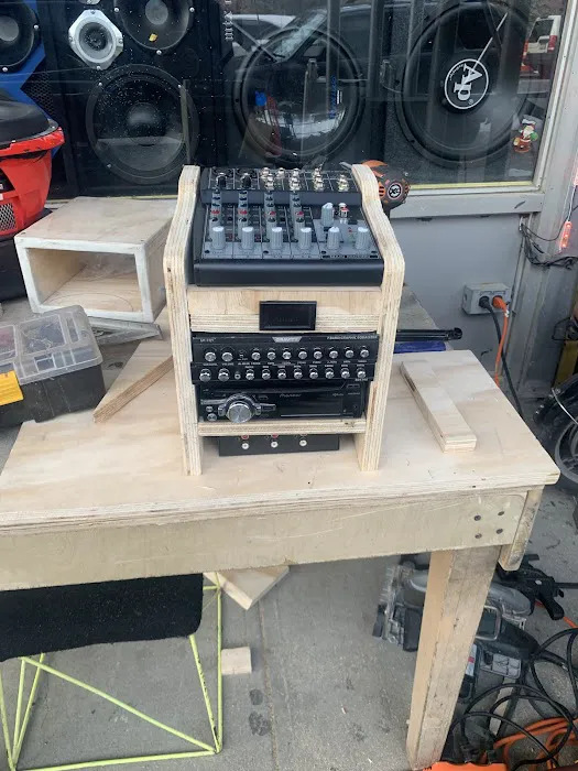 Yaris Auto Sound Inc. 1