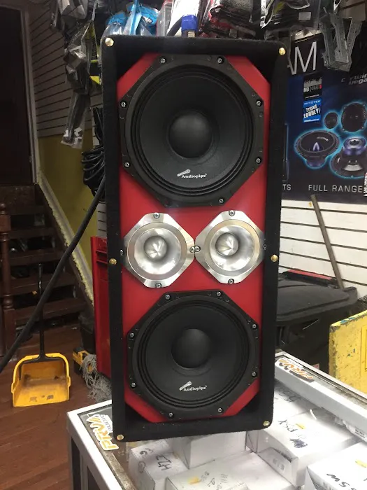 Yaris Auto Sound Inc. 2