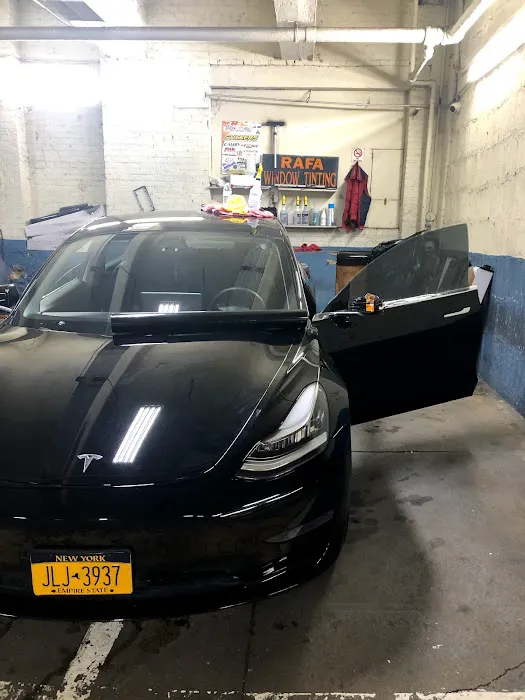 Rafa Professional Window Tint 2