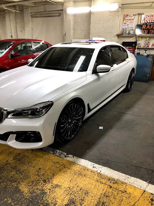 Rafa Professional Window Tint 6
