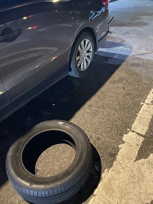 Bani 201 tire shop & Auto repair 6
