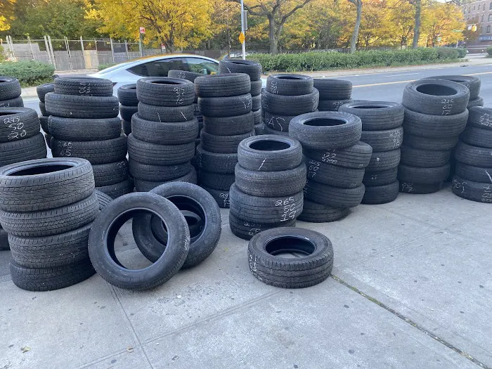 The Boulevard Tire Shop 0