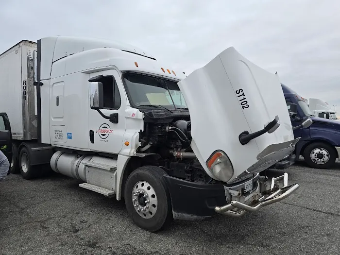 Excellent mobile mechanic trucks/autos 2