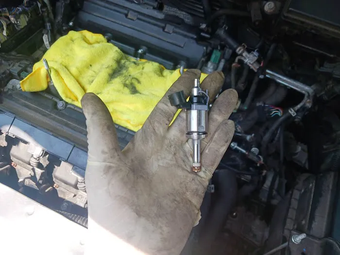 Excellent mobile mechanic trucks/autos 3