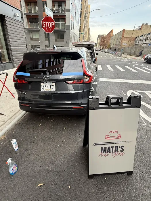 MATA’s AUTO GLASS MOBILE LLC 1