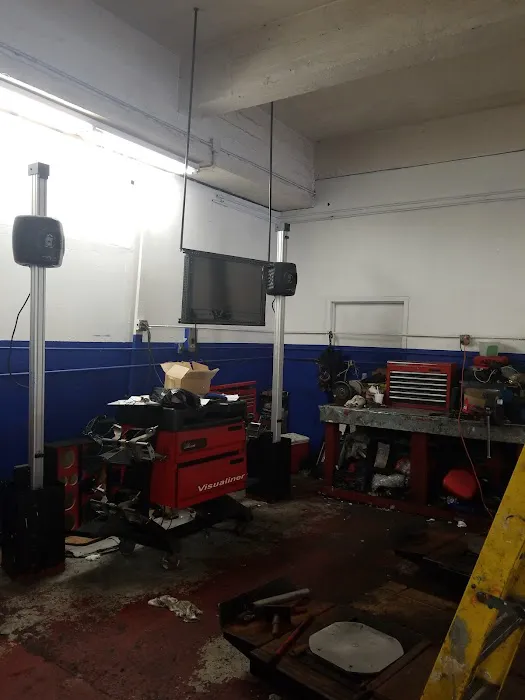 Jaquez Automotive Center 2