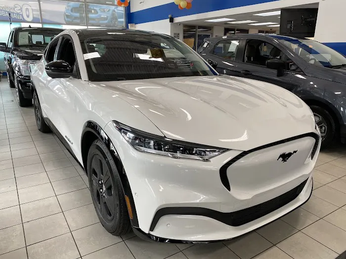 City World Ford Service 7