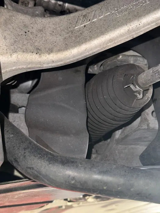 Empire Automotive Collision 0