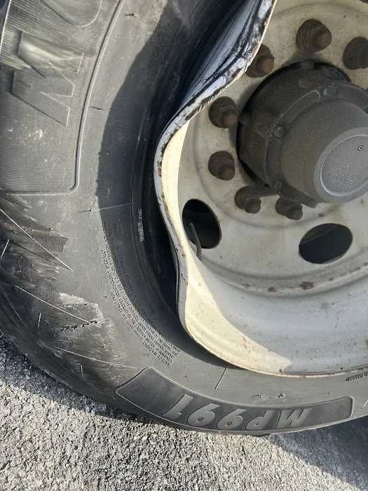 Genaro and son truck tire repair 6