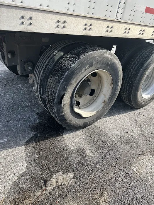 Genaro and son truck tire repair 5