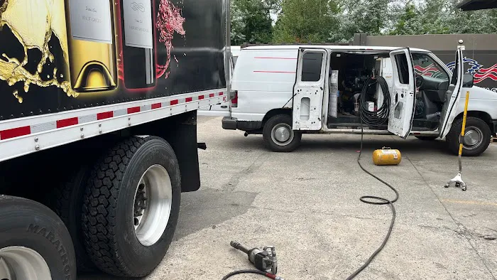 Genaro and son truck tire repair 1