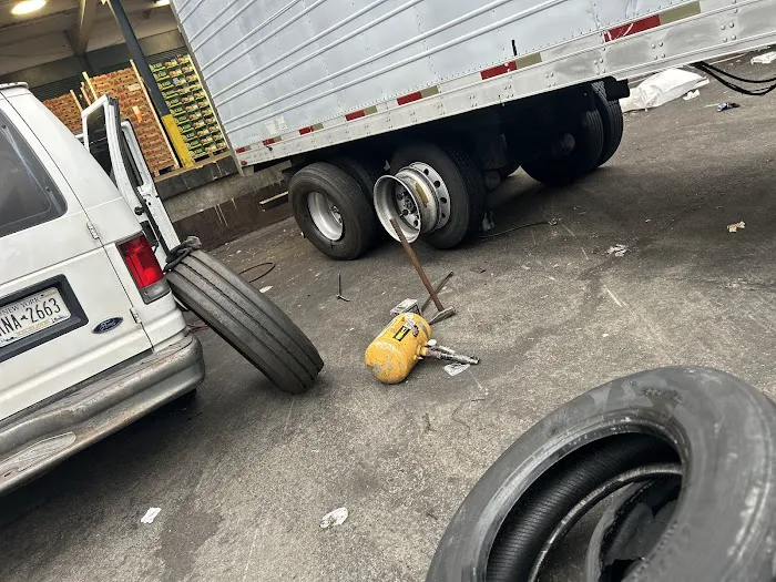 Genaro and son truck tire repair 3