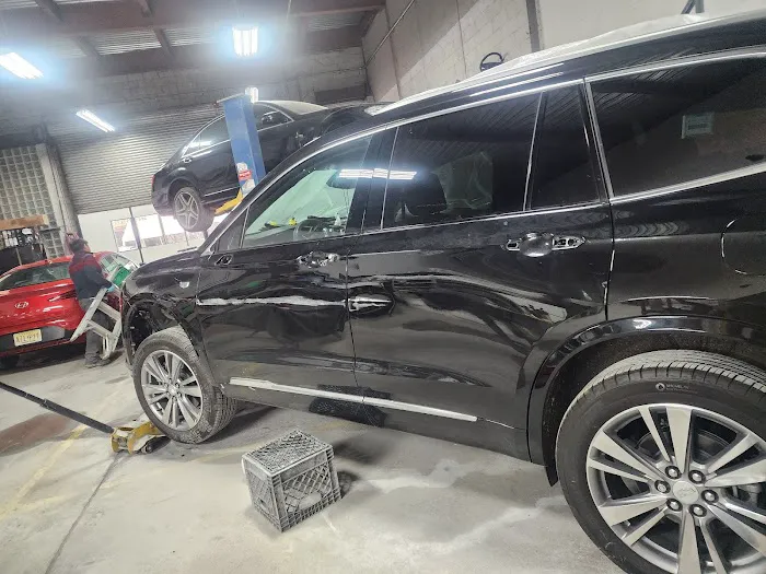 RG Auto Collision 11 Corp 7