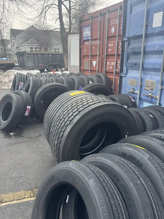 24 Hour Truck Tire Service 3
