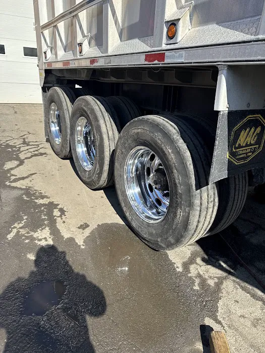 24 Hour Truck Tire Service 4