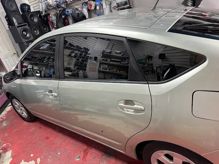 Technology Auto Sound 2