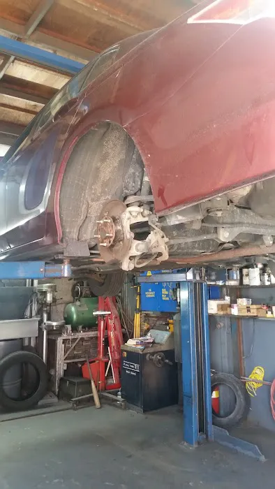 Teddy's Place Auto Repair 7