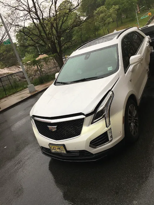 Edgewater Collision 5