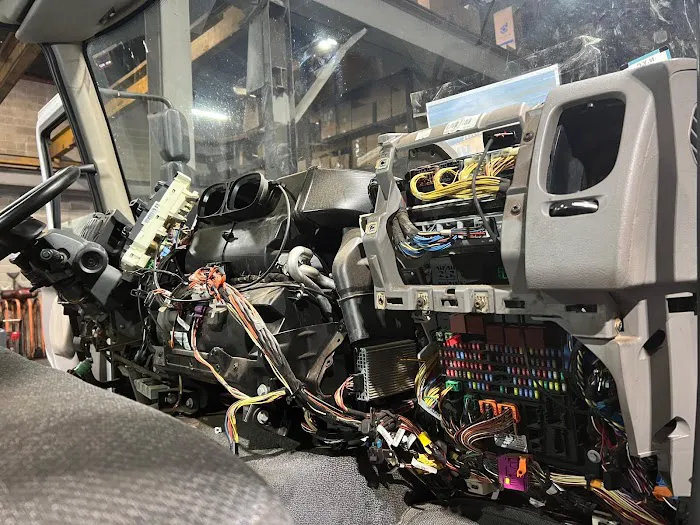 PUNIN BROTHER TRUCK REPAIR - DMV LICENSED HEAVY DUTY INSPECTION STATION 5