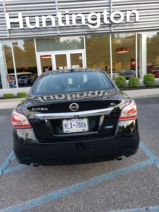 Nissan of Huntington Service 1