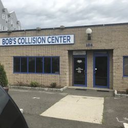 Bob's Collision Center ico