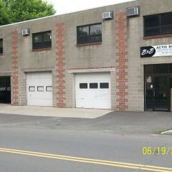 B & B Auto Body ico