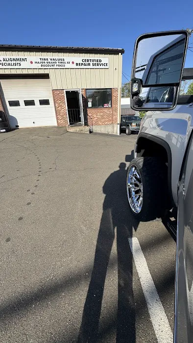 Safe Line Tire & Auto Repair 4