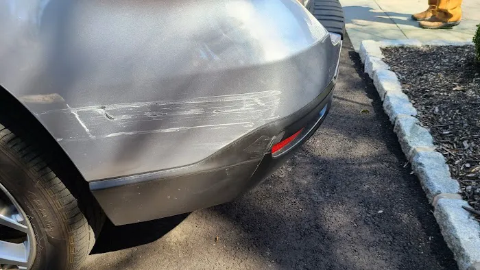 Parkway Auto Body Shop LLC 2