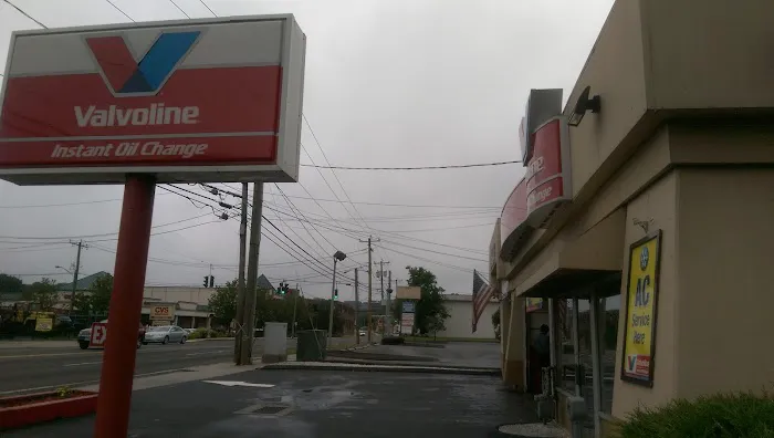 Valvoline Instant Oil Change 8