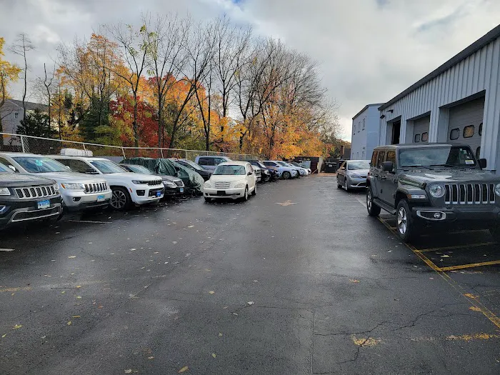 Service - Garavel Jeep Dodge Ram Chrysler 9