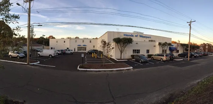 Honda of Westport Service Center 9