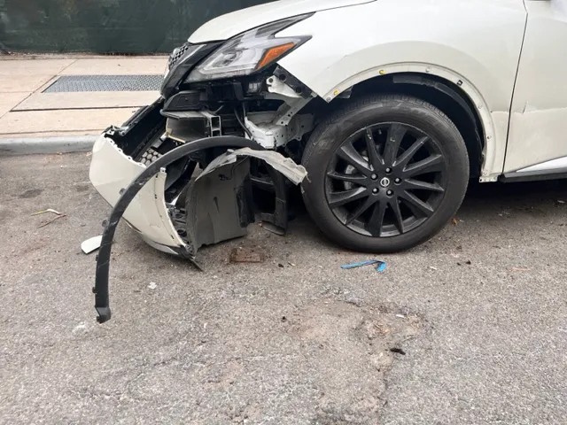 Auto Collision Specialists - Body Shop in Mount Vernon, New York 5