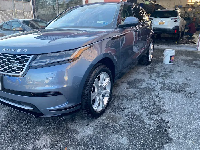 Ozzie auto body Inc 5