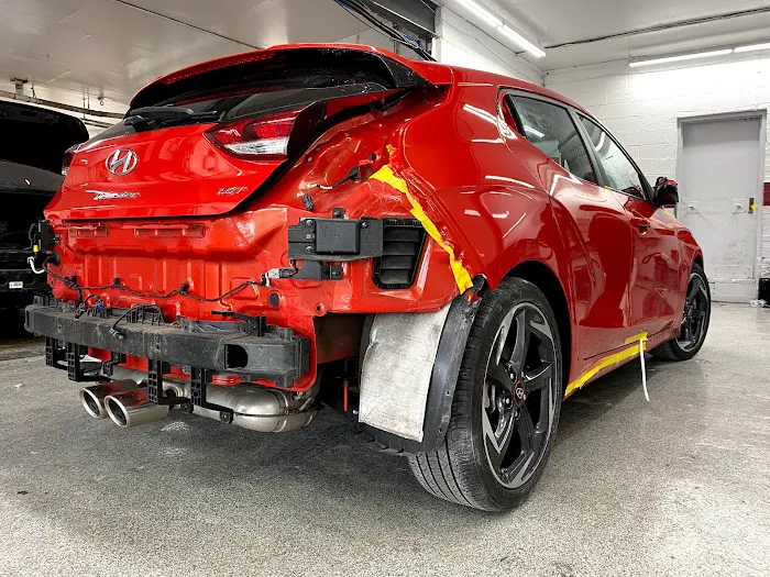Renzo Auto Collision and Repair 2