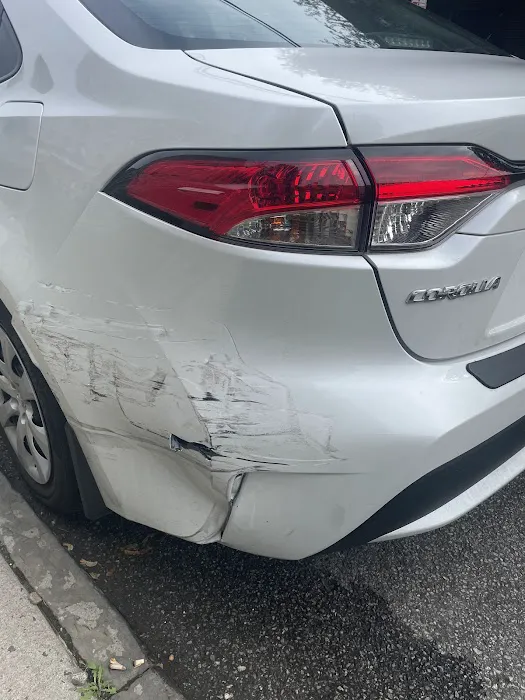 Insurance Auto Body 2
