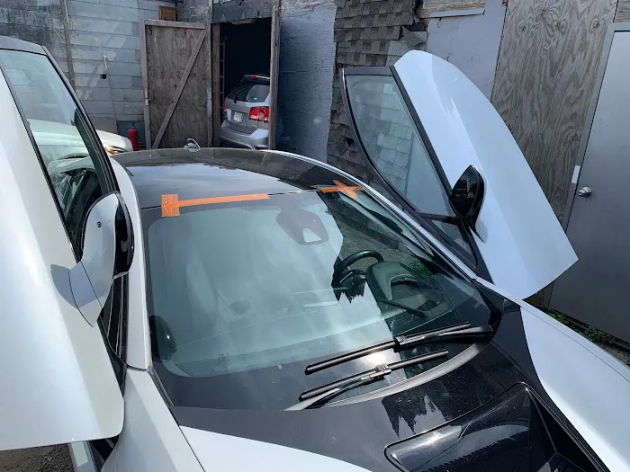 INSPIRE AUTO GLASS & MIRRORS 9
