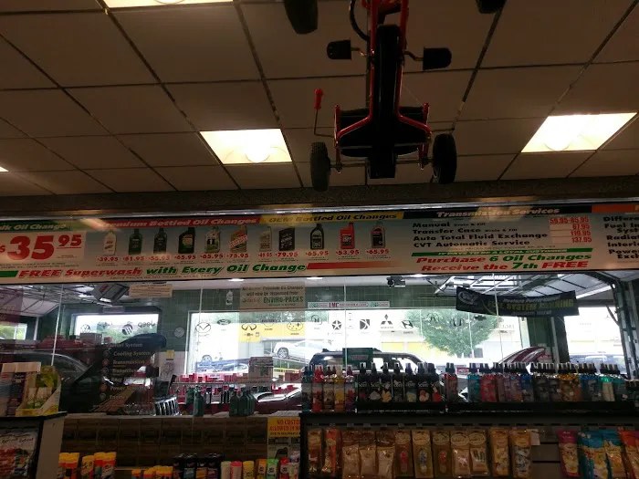 Castrol Car Wash And Lube 7