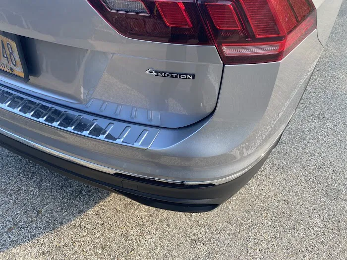 Ultimate Auto Body 0