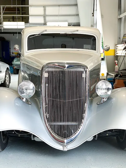 Ultimate Auto Body 1